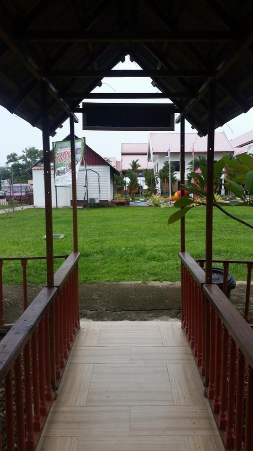 Noor Arfa River Chalet Kuala Terengganu Luaran gambar